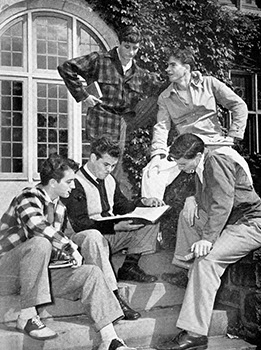 Veterans in front of Westlands, 1946. (l-r) top - Donald Fortini, John Miller. Bottom - Brad Fuller, Joseph Walter, Wells Klein. Sarah Lawrence Alumnae/i Magazine.