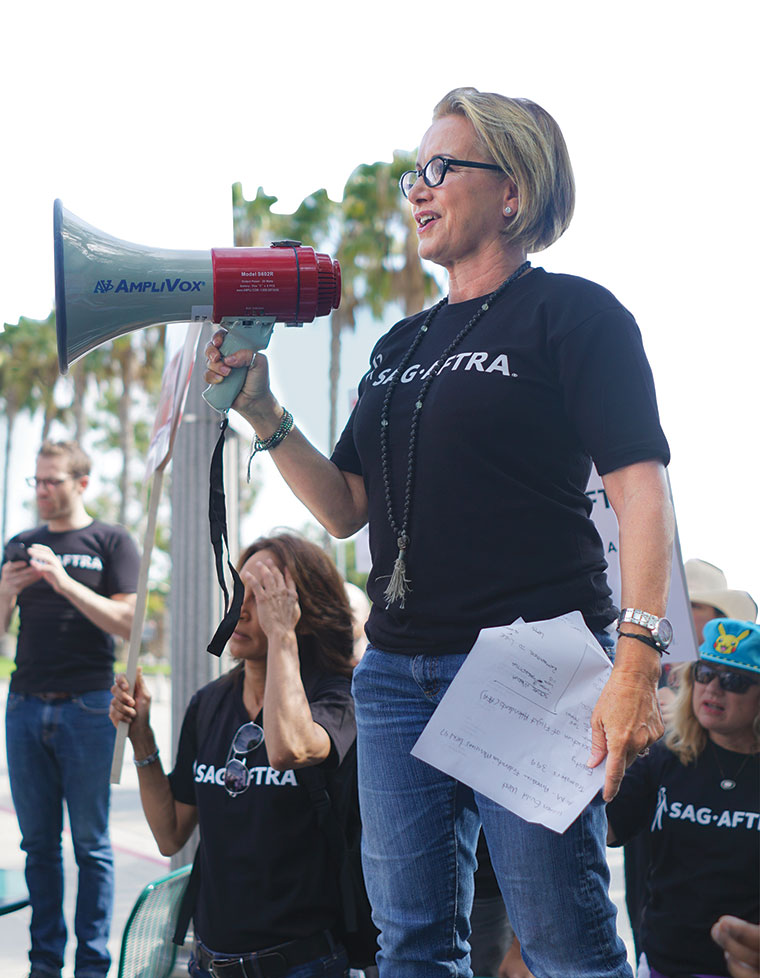 Carteris rallies union members and supporters during SAG-AFTRA’s video game strike in 2016; photo: SAG-AFTRA