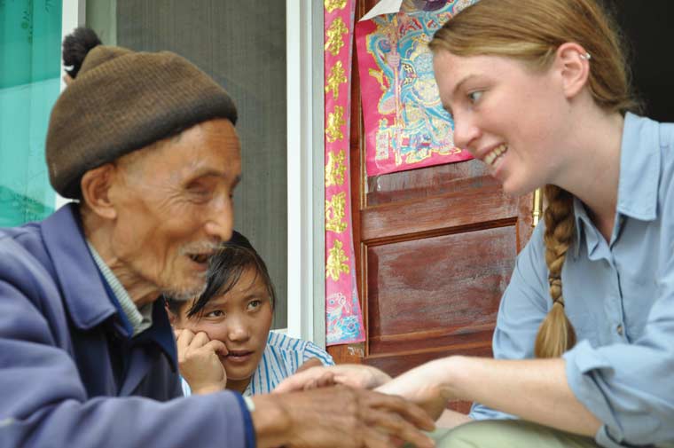 Klinger talking with a blinded former leader of Longyang Township in Yunnan Province