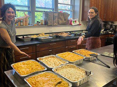 Friendsgiving