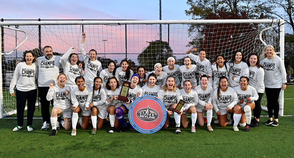 Women's soccer team group photo