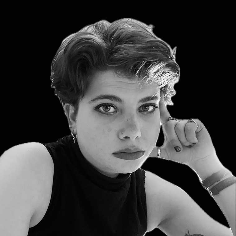 Headshot of Ellie Laabs