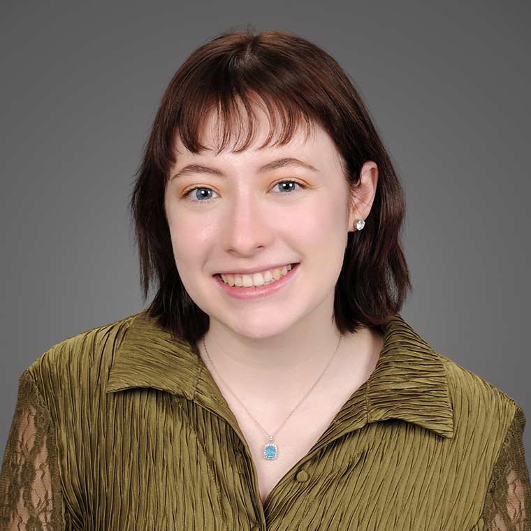 Headshot of Julia Patterson